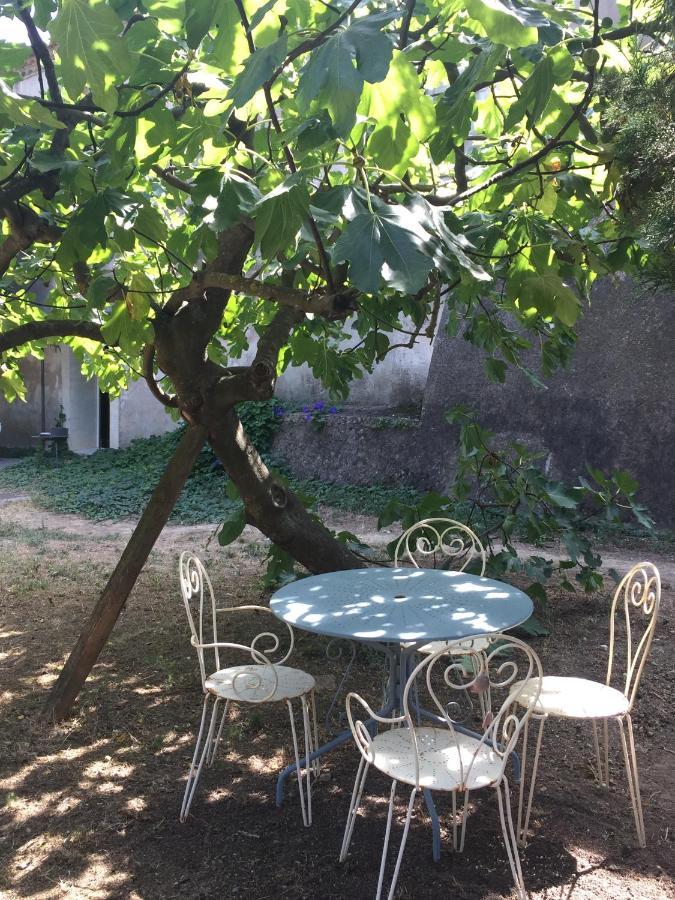 Saint Paul Le Marseillais Gites Meze Exterior photo